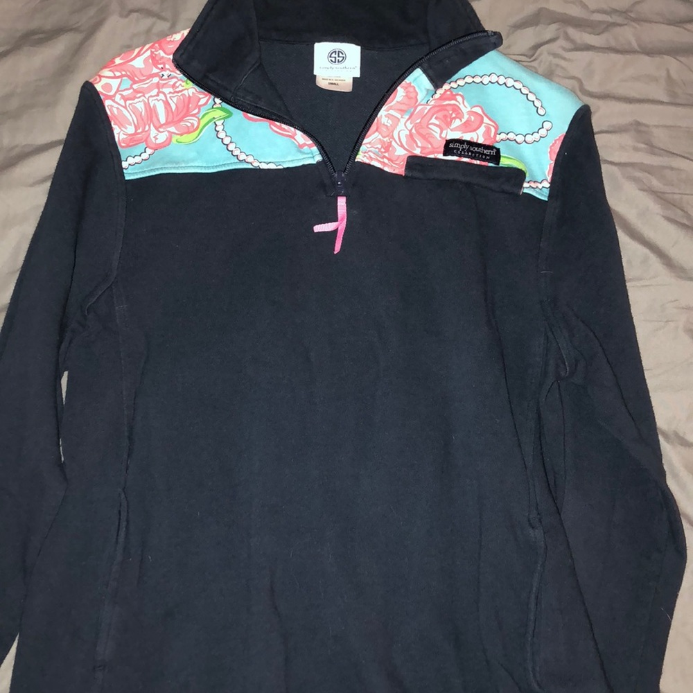 Simply Southern pull-over!!